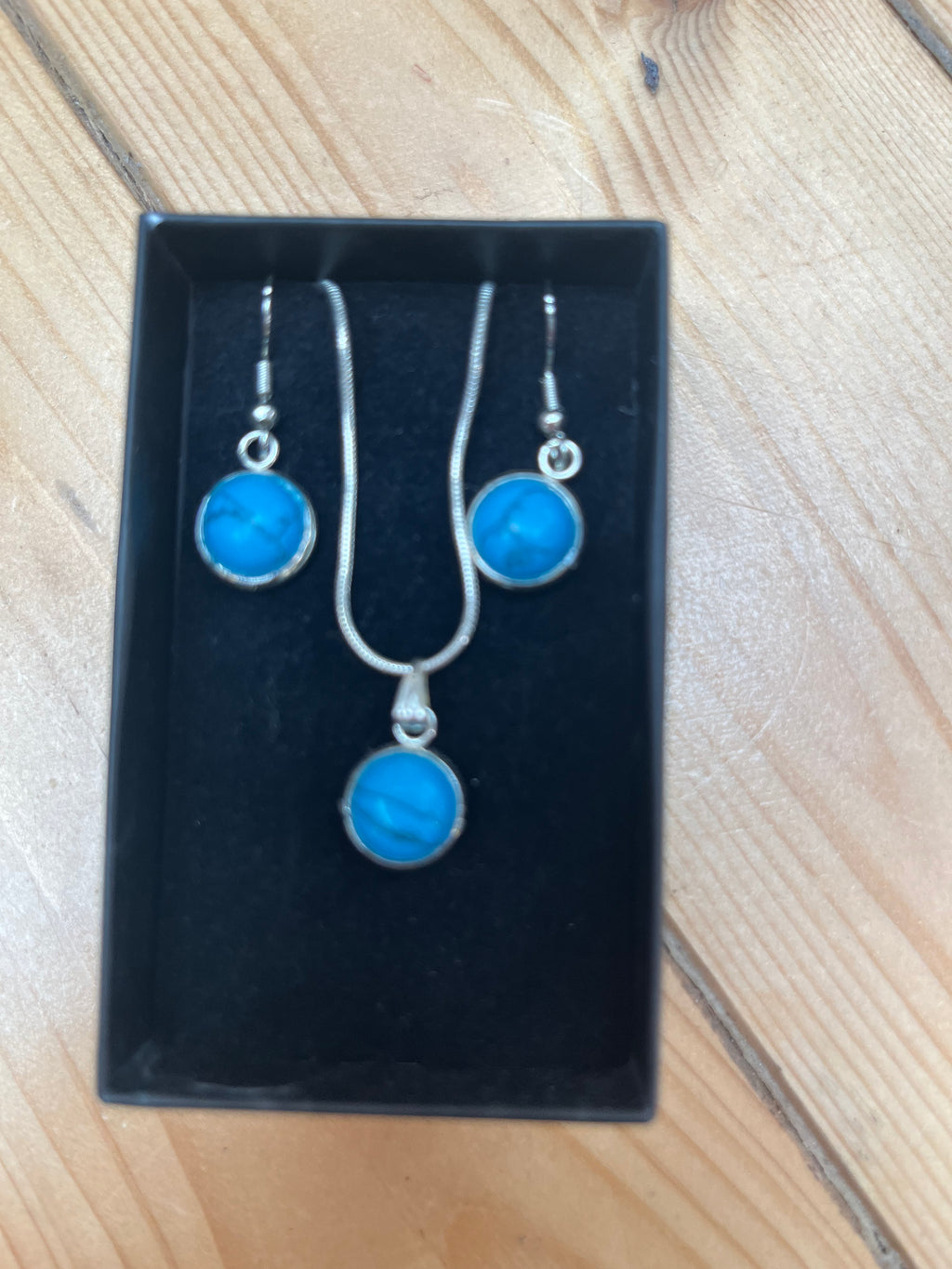 Turquoise Necklace & Earing Set