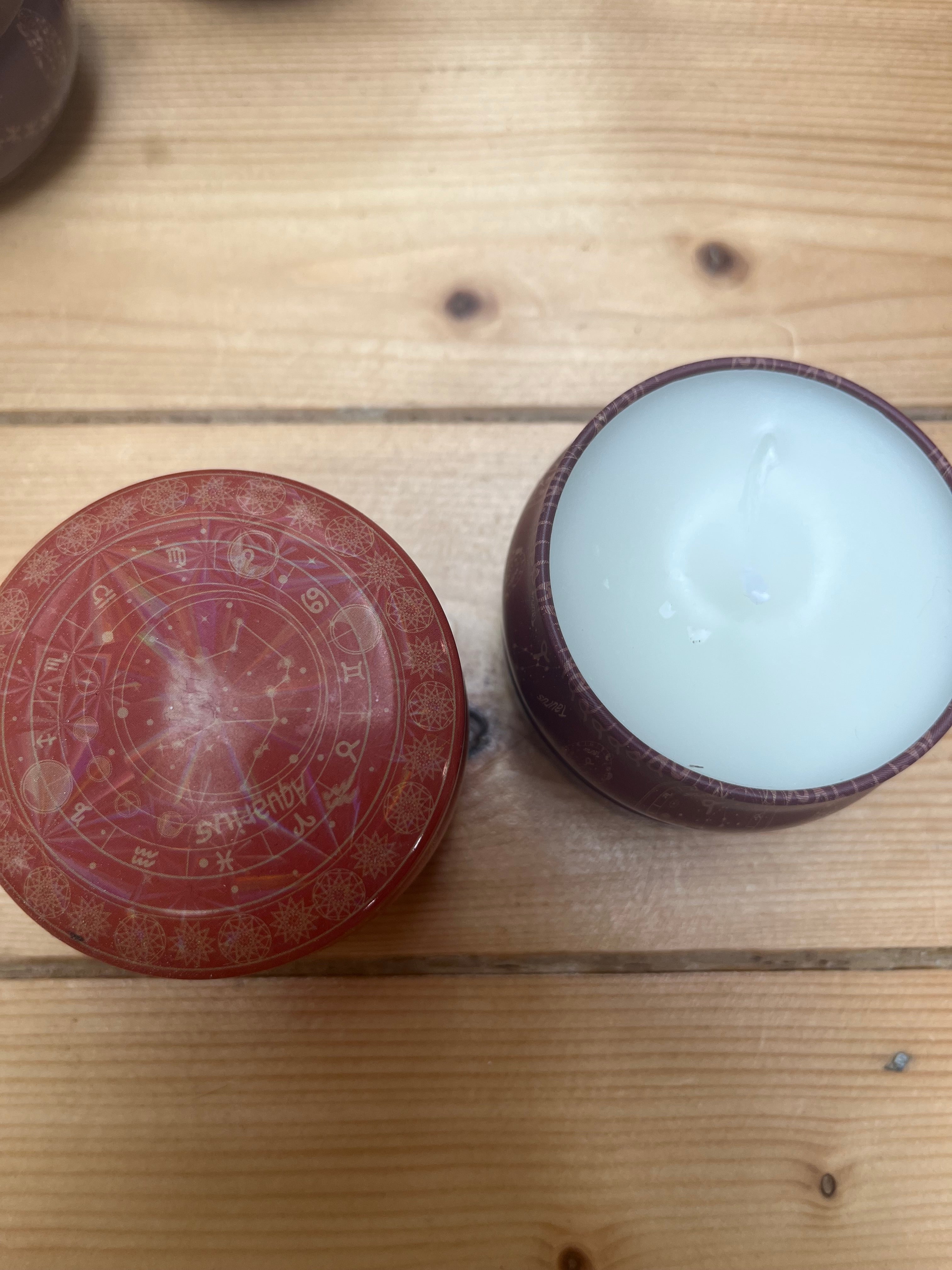 Aquarius - Healing Crystal Candle