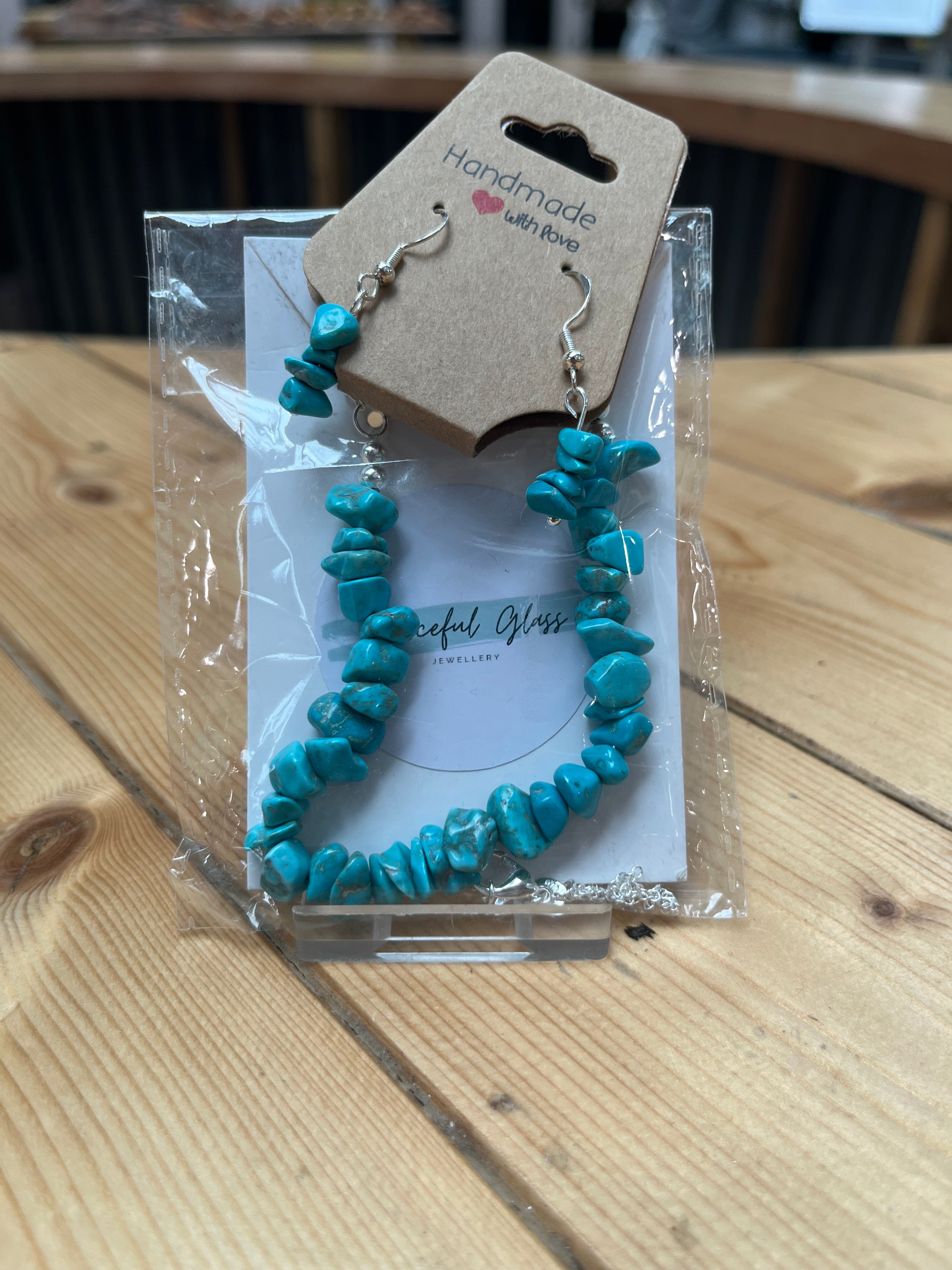 Turquoise Necklace & Earrings Set